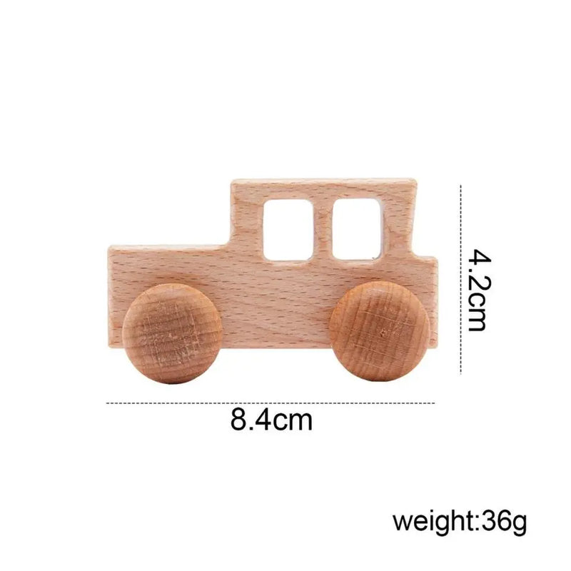 Une voiture jouet en bois avec mesures - Anneau de Dentition en Bois - Voitures.