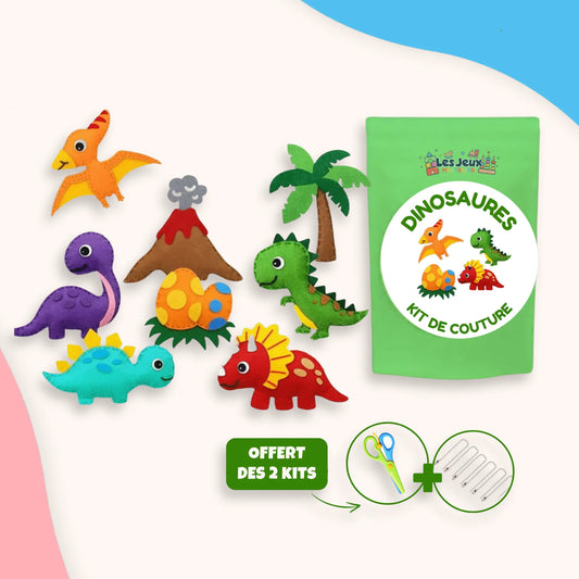 Le Kit de Couture Enfants - Porte-clés à Faire Soi-Même en Sécurité comprend des dinosaures en feutrine, un volcan, un palmier et une pochette verte étiquetée "Dinosaures Kit de Couture", ainsi que des outils de couture sécurisés et un porte-clés DIY en bonus.