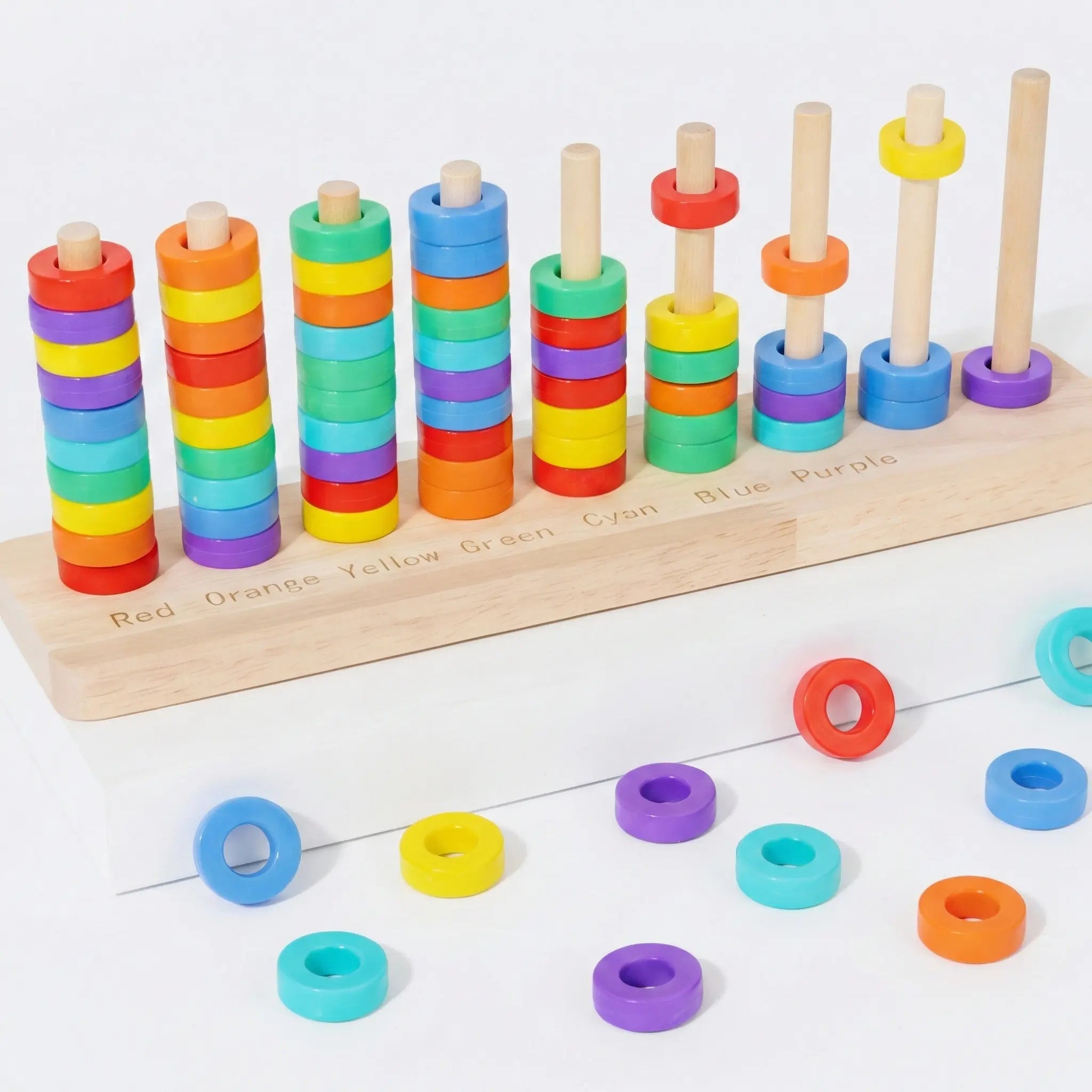 Jeu Lancer d'Anneaux Arc-en-ciel Bois - Coordination 2-6 ans