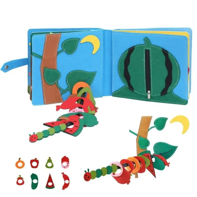 Découvrez le vibrant « Livre Montessori la ferme des animaux », un cahier d'activités en feutre inspiré de la méthode Montessori, où les pages prennent vie grâce à des éléments interactifs comme des arbres, des pastèques et des chenilles. Idéal pour encourager l'exploration et l'apprentissage à travers les formes de fruits et les aliments.