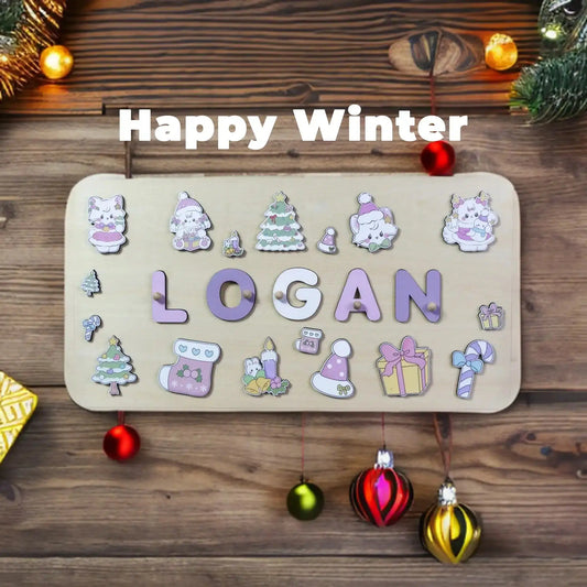 Une planche de bois avec le mot joyeux hiver dessus.