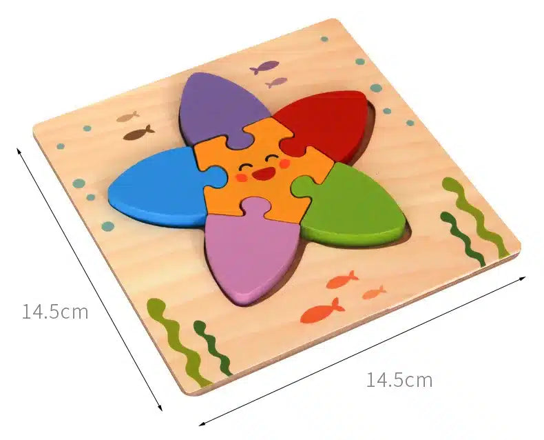 Un puzzle en bois avec des poissons et des poissons dessus.
