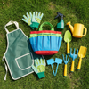 Kit Jardinage Enfant 11 Pièces sur herbe verte